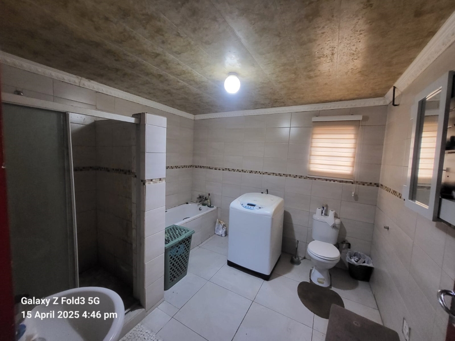 3 Bedroom Property for Sale in Kanana North West